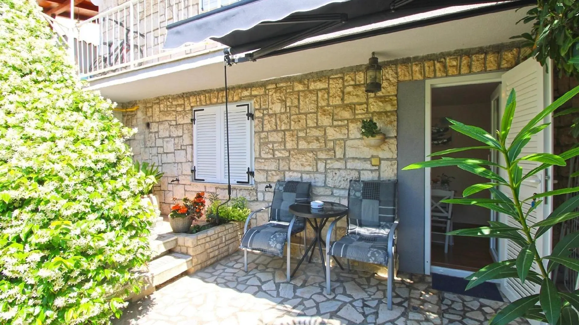 Apartment Ferienwohnung Fuer 2 Personen Ca 22 Qm In Pula, Istrien Istrische Riviera